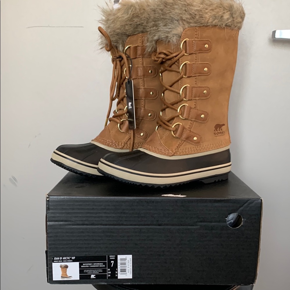 Sorel Joan of Arctic boot